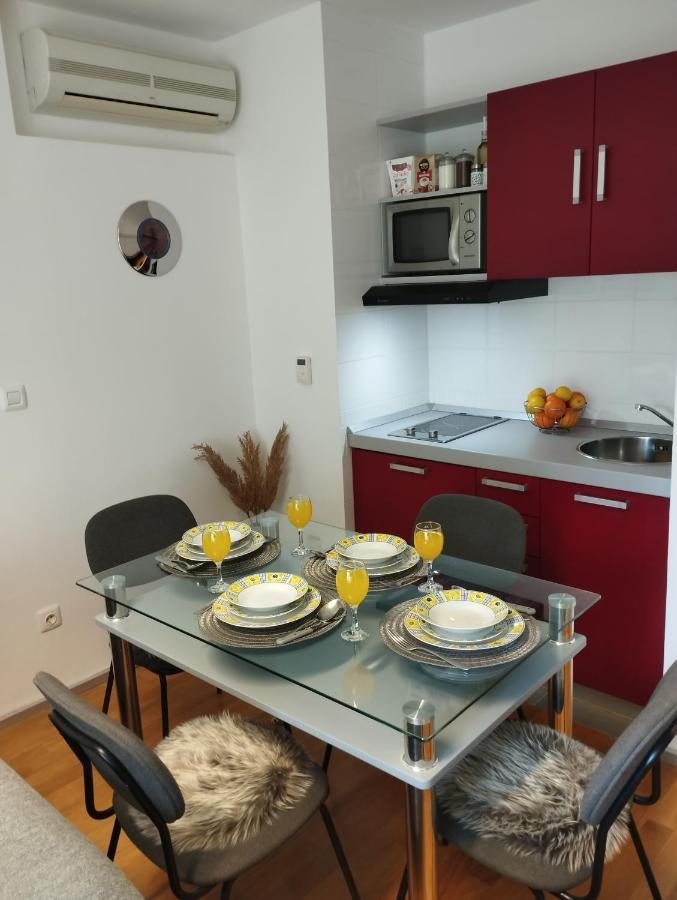 Bella Vista - Cozy Apartments With Easy Check-In And Free Parking Split Zewnętrze zdjęcie