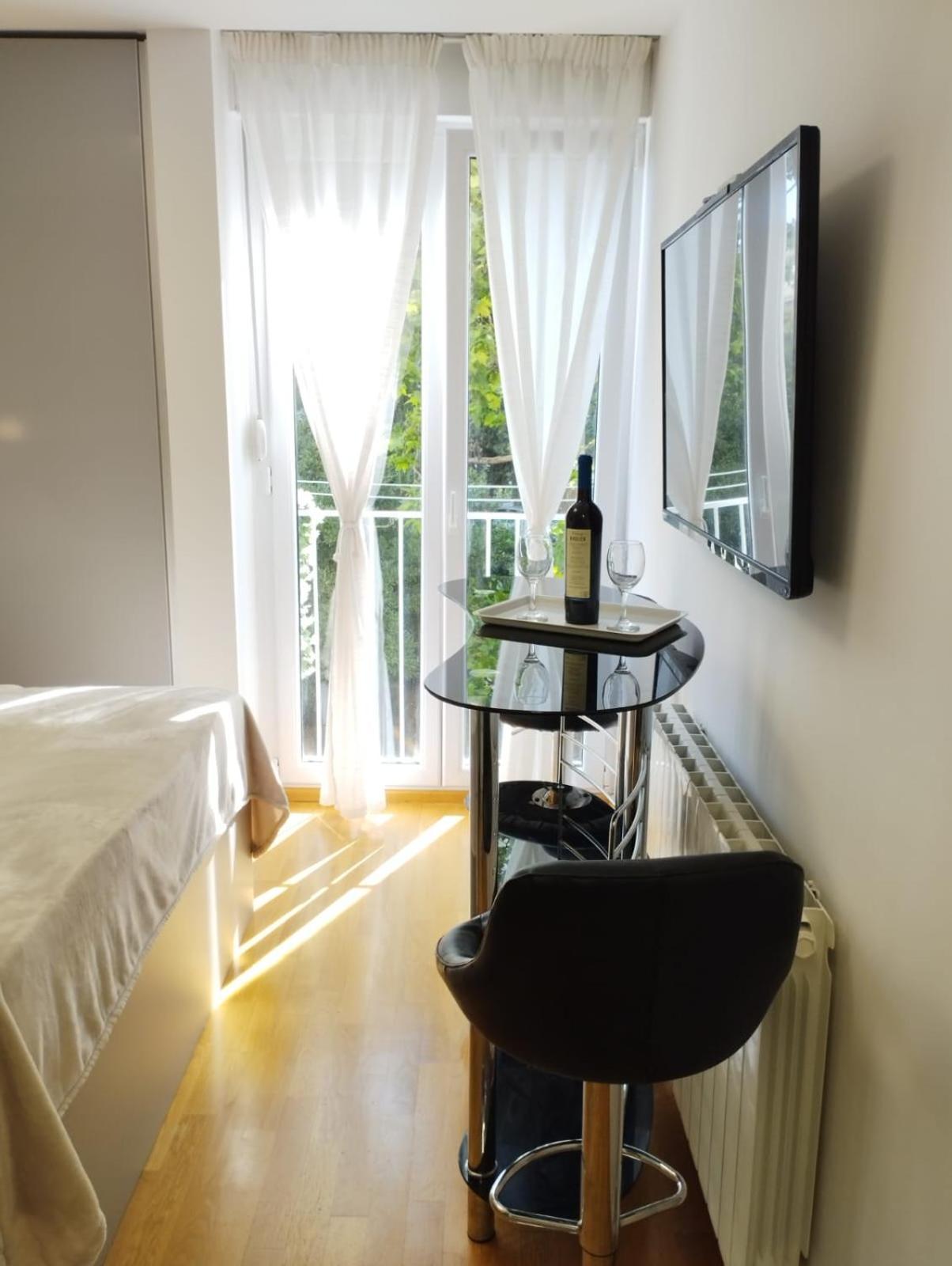 Bella Vista - Cozy Apartments With Easy Check-In And Free Parking Split Zewnętrze zdjęcie